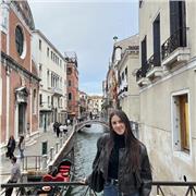 Se hai bisogno di ripetizioni o aiuto compiti, non esitare a contattarmi!